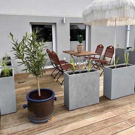 Apartmán Charmante Einliegerwohnung, 3 In Ruhiger Wohnlage, 60qm, Mit Gemuetlicher Suedterrasse *